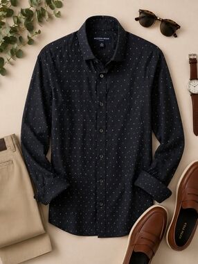 Mizzen+Main Navy Micro Dot Long-Sleeve Button-Down Poly Shirt. Mens Med